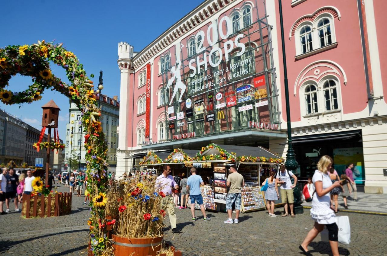 The Republic Apartments Prague Exterior photo